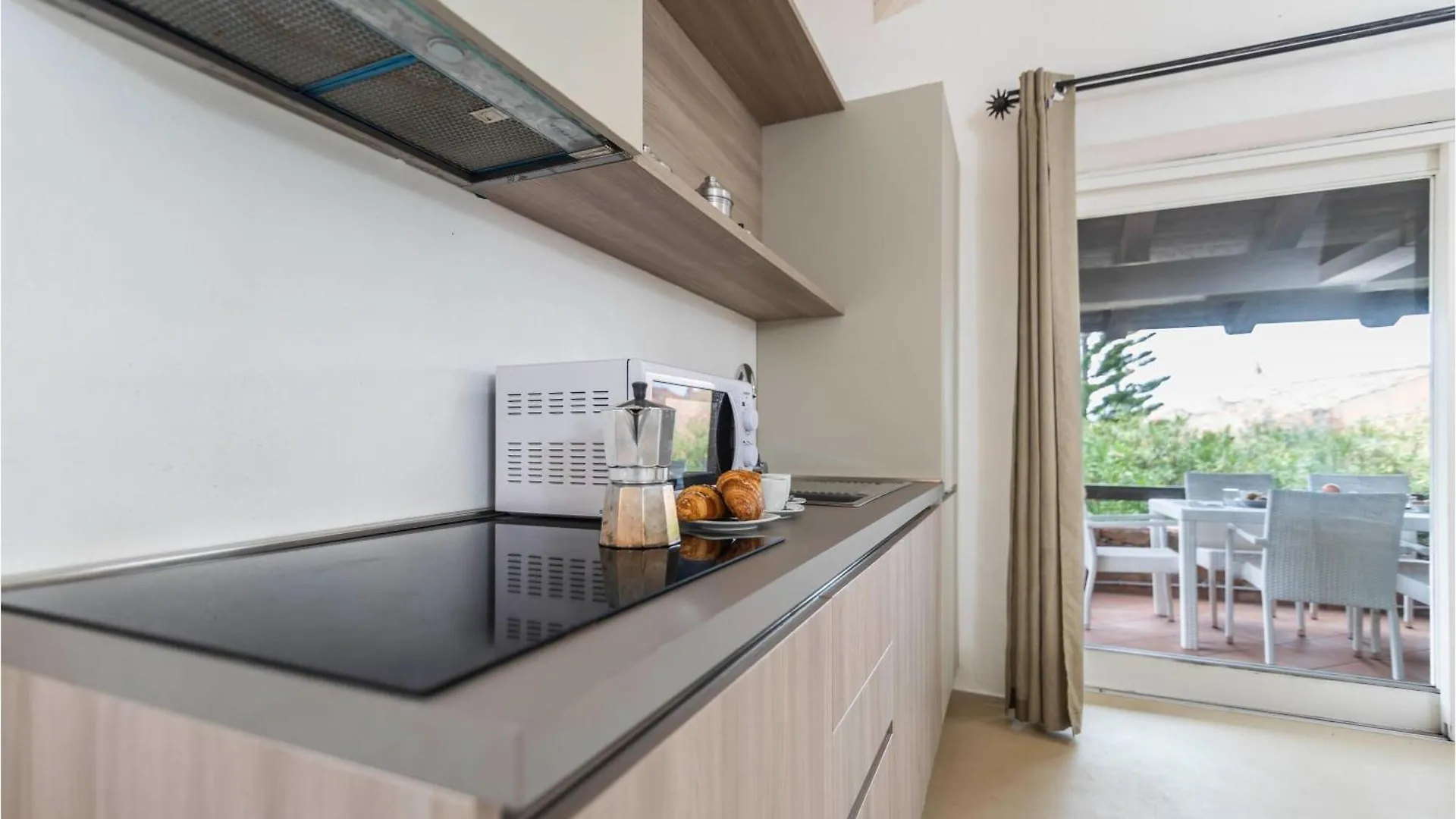 Rotondo Dream Suite With Shared Pool Porto Rotondo 0*,
